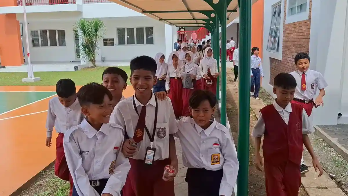 Perlindungan Anak Menjadi Fondasi Utama Pengembangan Sekolah Rakyat